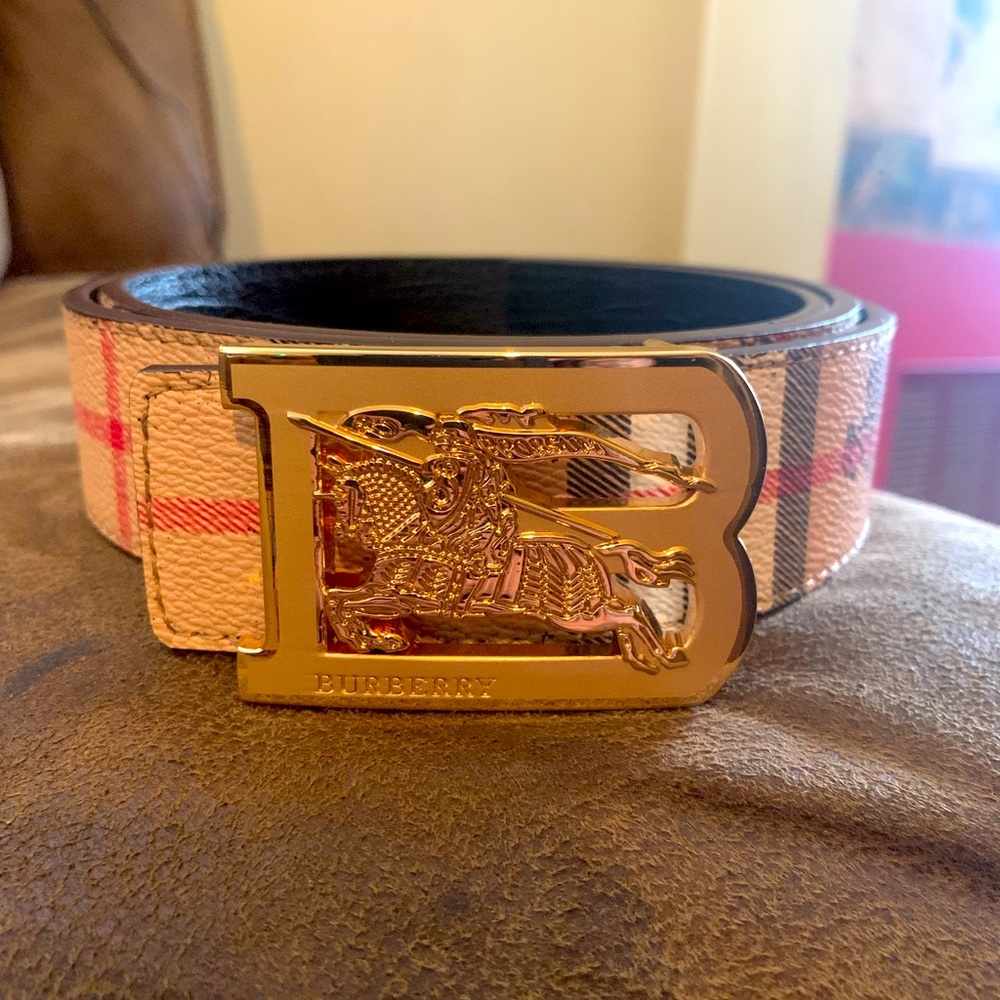Burberry belt